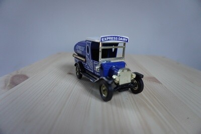 Toy Dairy Express Tanker