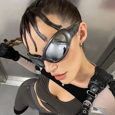 Cyber Y2K Sunglasses