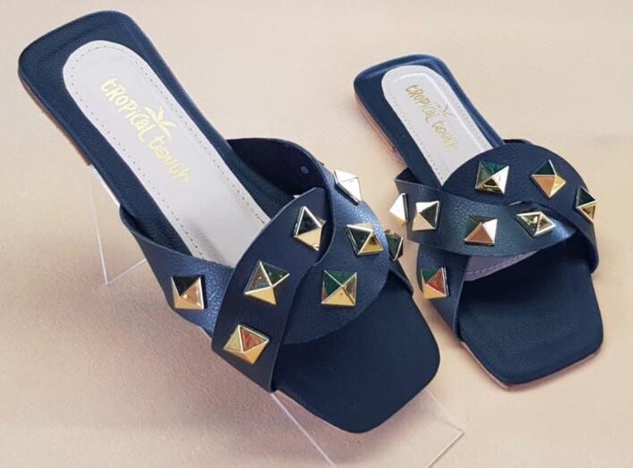 Madeline, Size: 37 (24 cm), Color: Black