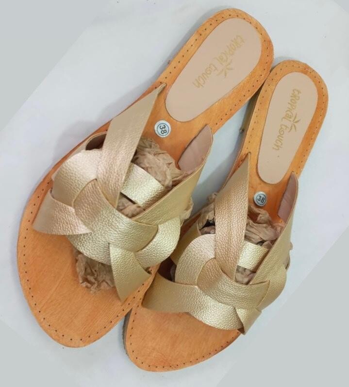 Valerie, Size: 37 (24 cm), Color: Golden