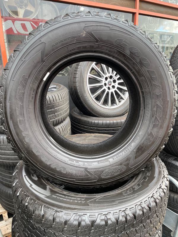 *USED* SET OF 4 GOODYEAR WRANGLER 265/70R18 TYRES