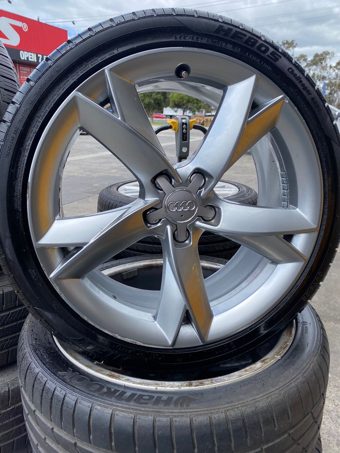 *USED* 19" x 8.5" SET OF 4 AUDI A5 FACTORY ALLOY WHEELS & TYRES