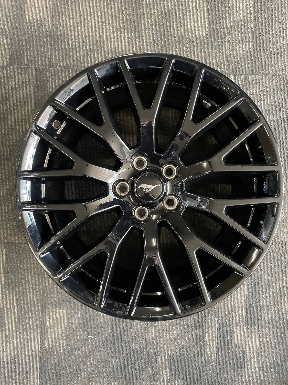 19x9 FORD OEM MUSTANG GT 6TH GENERATION GLOSS BLACK FRONT ALLOY  (SINGLE WHEEL ONLY)