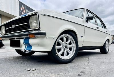 FORD CORTINA & ESCORT