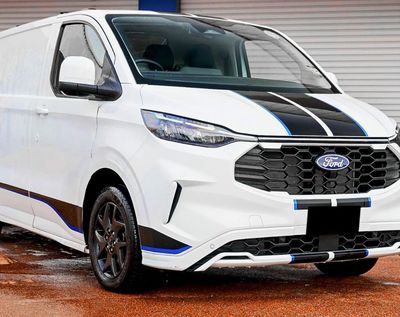 FORD TRANSIT (2023>)