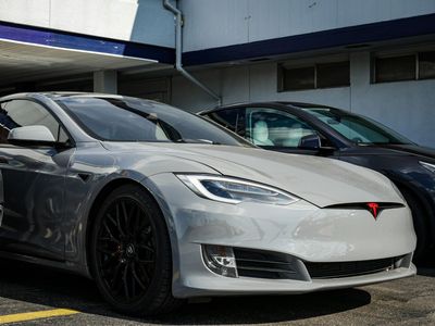 TESLA REPLACEMENT TYRES