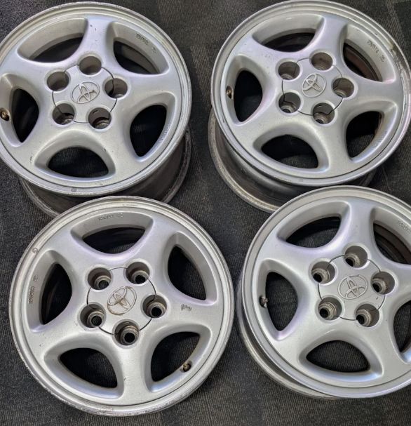 *USED* GENUINE TOYOTA MR2 STAGGERED WHEELS 14x6 & 14x7 - 5X114.3 ET: 45P SILVER