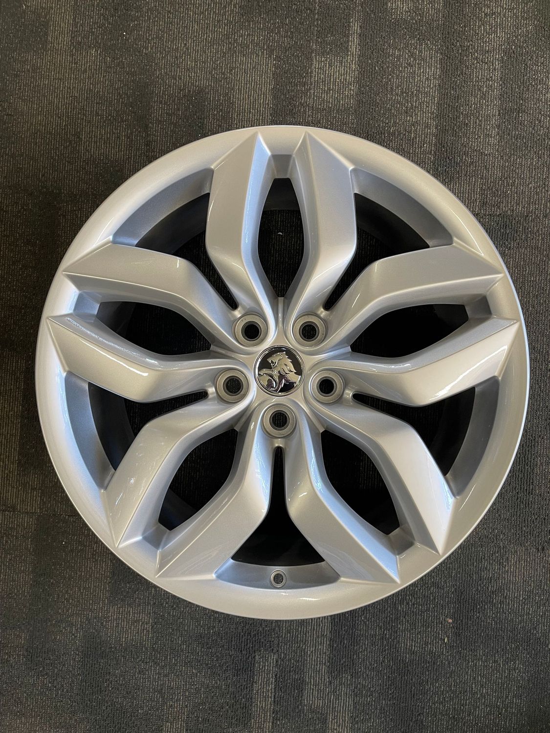 *RECONDITIONED* SET OF 4 x GENUINE 20