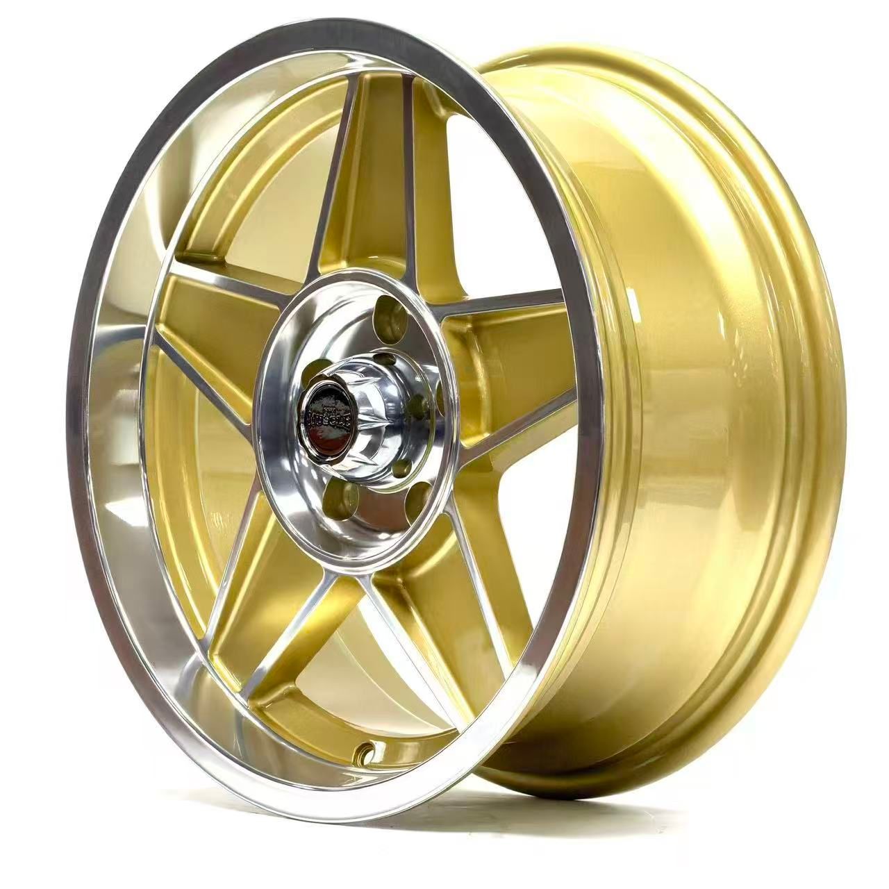 CTM MUSCLE GLOBE 17x7J GOLD/MACHINED FACE PCD:5/114.3 ET:0