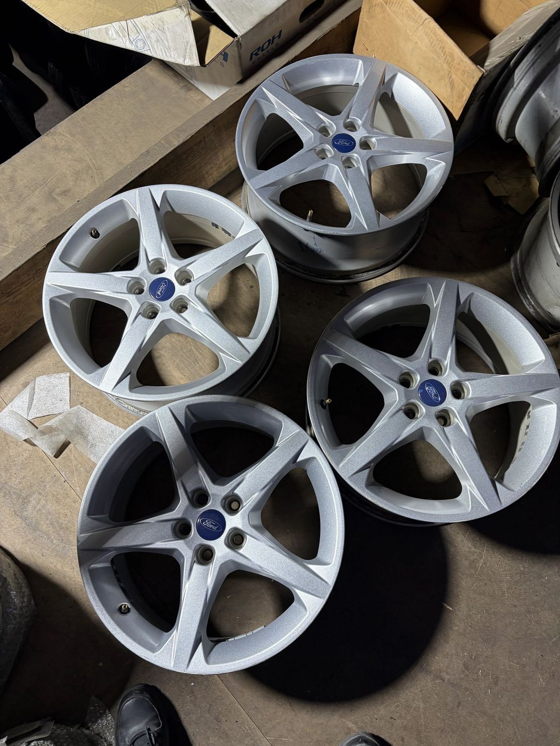 *USED* 18x8 *USED* 18x8" FORD FOCUS WHEELS 2012-2014 PCD: 5x108 ET: 41P