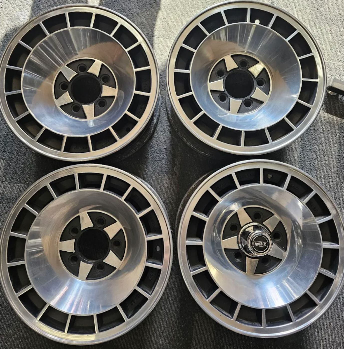 *USED* SET OF 4 MULLIN S CHROME DELTA WHEELS 14x7" PCD: 5x114.3 ET: 0 FORD PRE AU