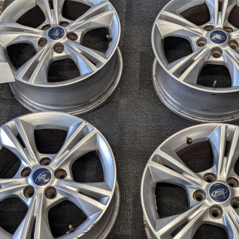 *USED* SET OF 4 FORD FOCUS GENUINE OEM WHEELS 16x7" PCD: 5x108 ET: 48P