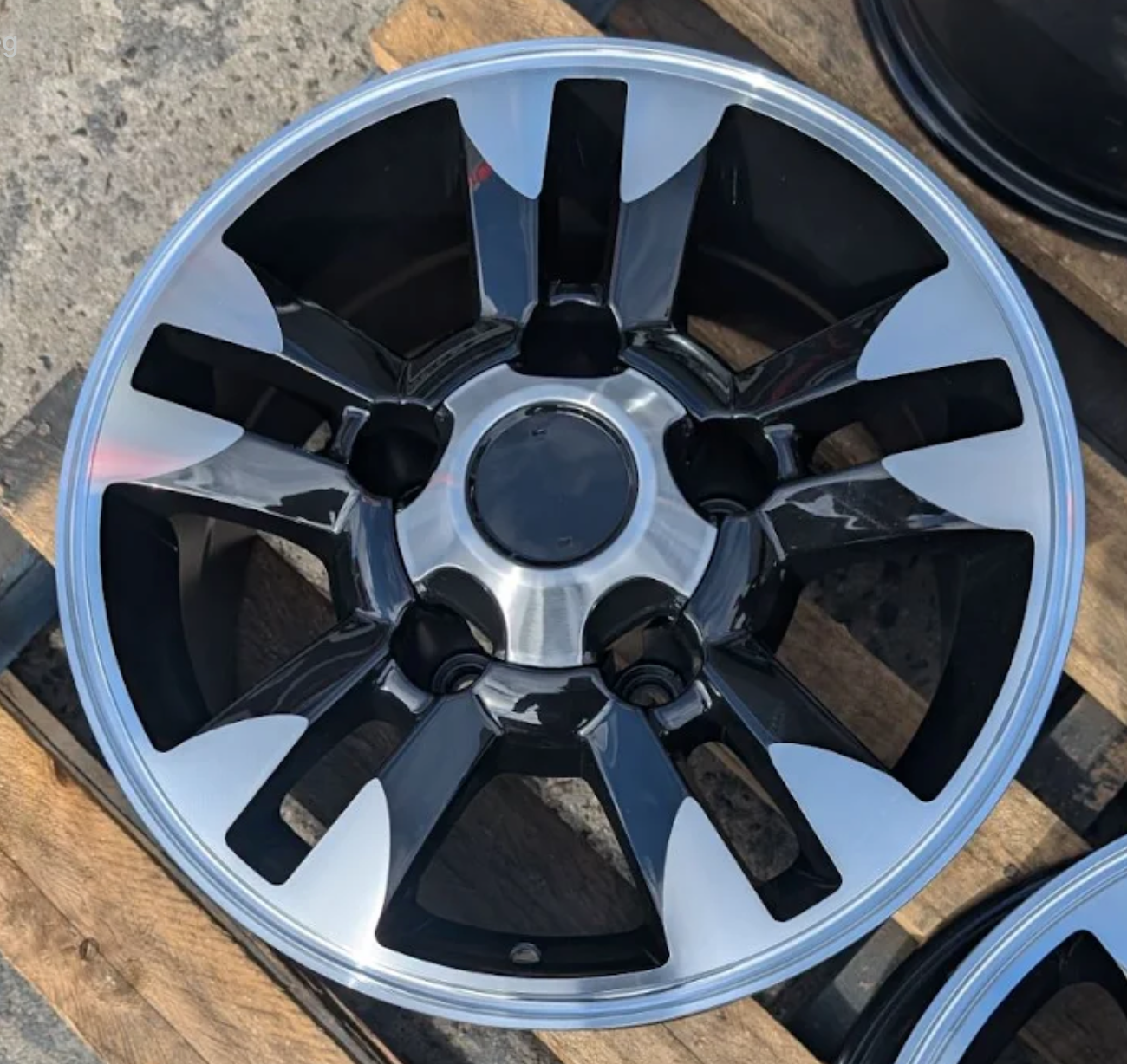 NEW TWIN 5 SPOKE ALLOY STYLE 16x8