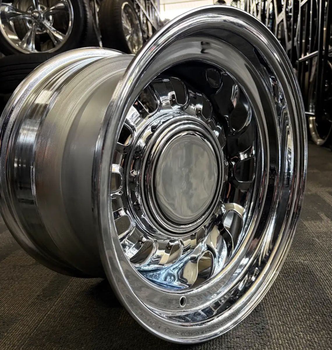 BRAND NEW - US WHEEL BINTIQUES GT RALLYE 12 SLOT CHROME 15x10" PCD: 5x114.3 ET: 13N - 2 ONLY