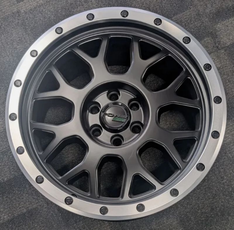 BRAND NEW PDW 18"x9" ROULETTE WHEELS TO SUIT NISSAN NAVARA PCD: 6x114 ET: 35P