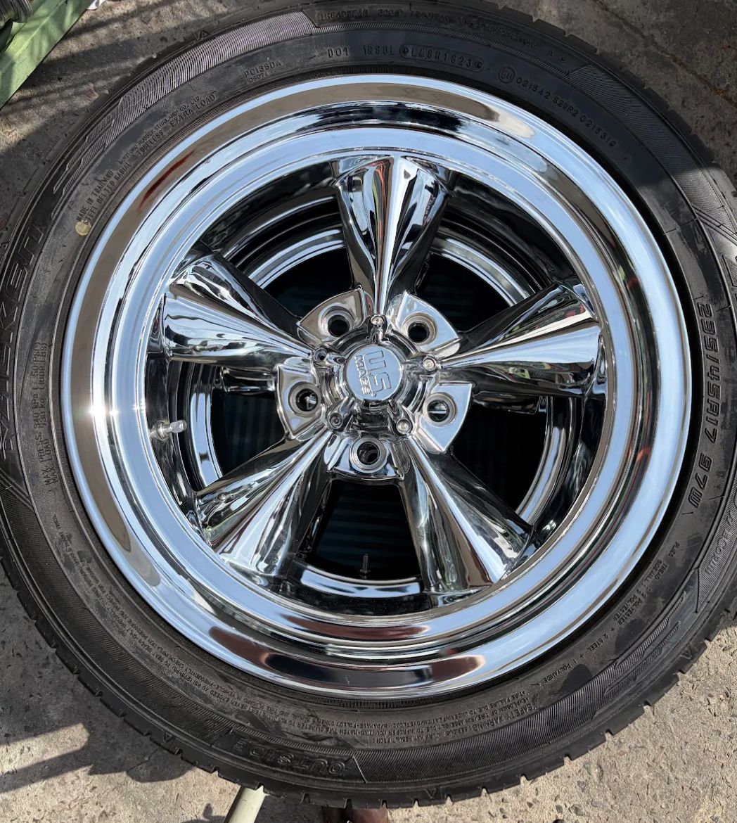 *AS NEW* PAIR OF U.S. MAGS POLISHED 5 SPOKE WHEELS & TYRES 17x7" PCD: 5x120.65 HUGE SAVINGS!