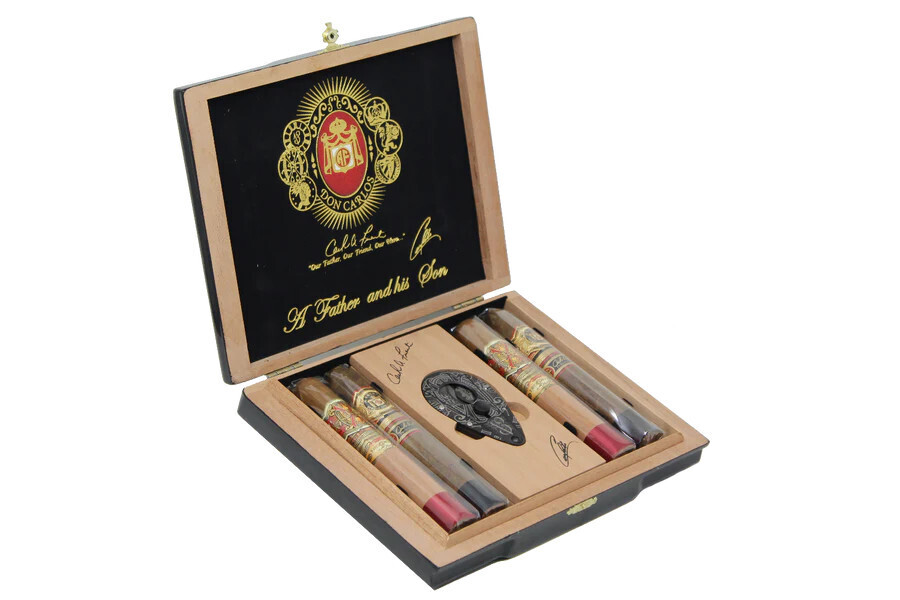 Arturo Fuente &quot;Father &amp; His Son&quot; Cutter Gift Set