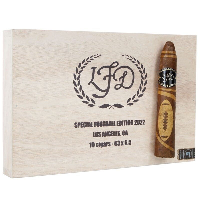 La Flor Dominicana Football 2022