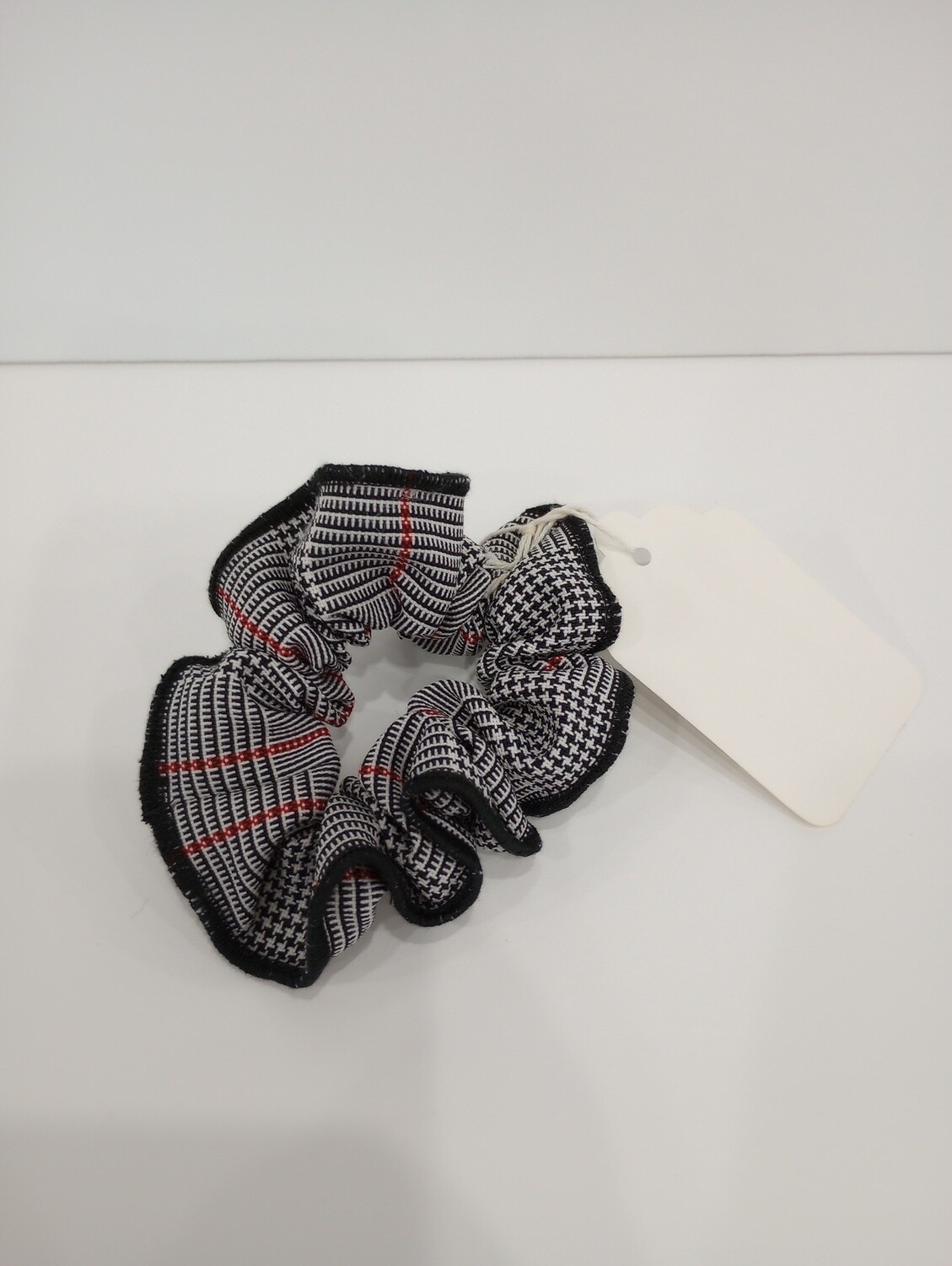 Uniform AFT Plaid Scrunchie