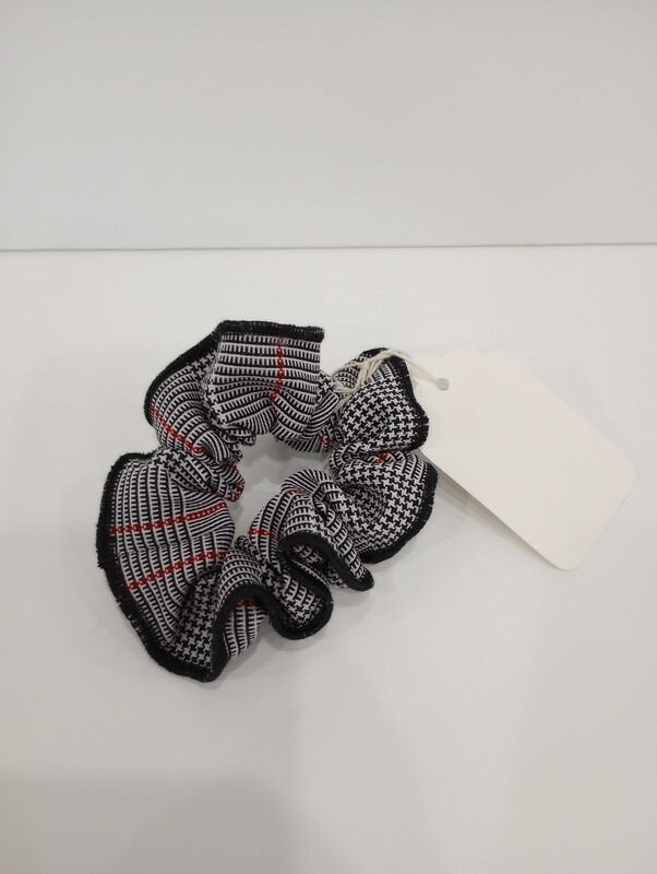 Uniform AFT Plaid Scrunchie