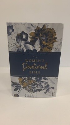 NIV Women's Devotional Bible 9780310460985