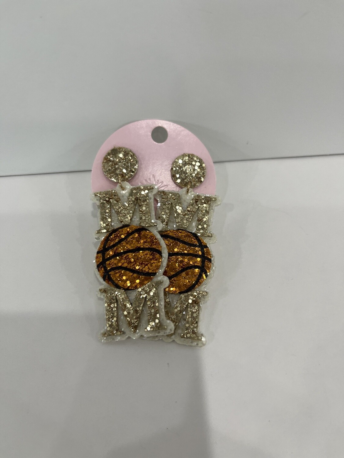 Sports MOM Earrings, Design: dangle basketball