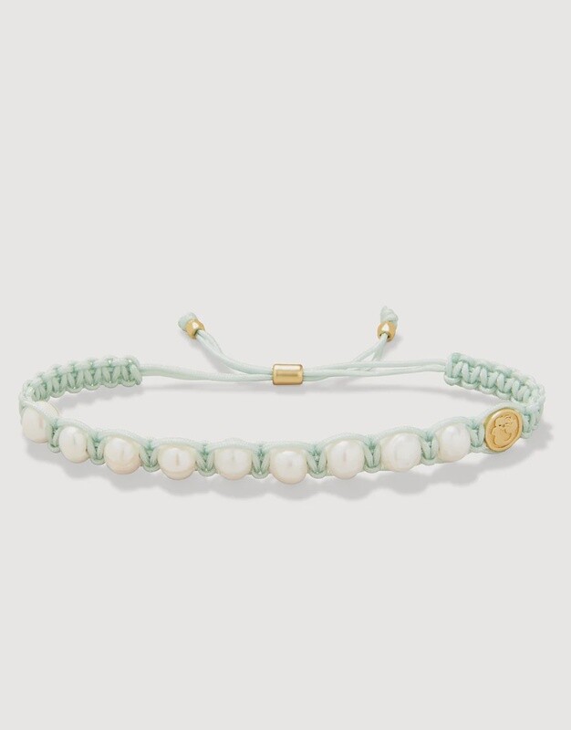 Pearl Friendship Bracelet