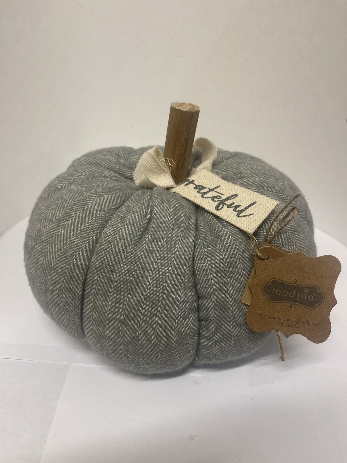 Gray Pumpkin, Small