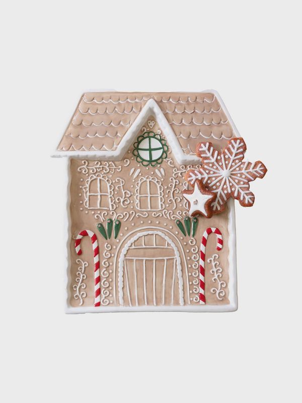 Platter Gingerbread House