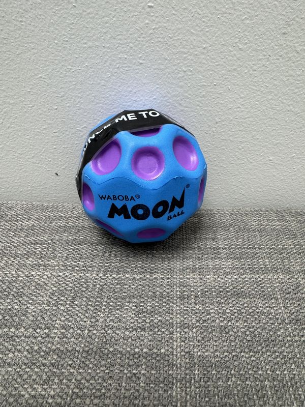 Moon Ball, Asst Colors