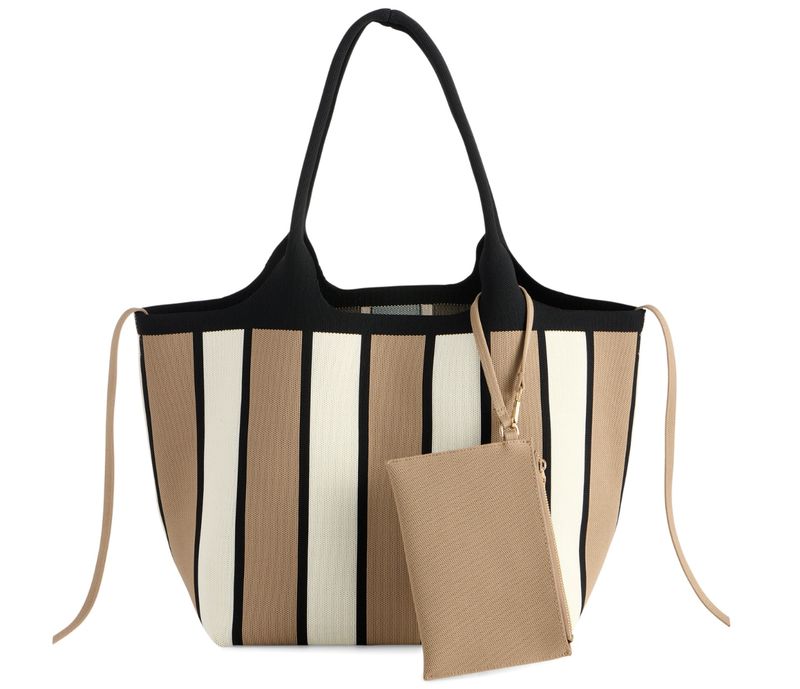 Robbie Tote, Camel