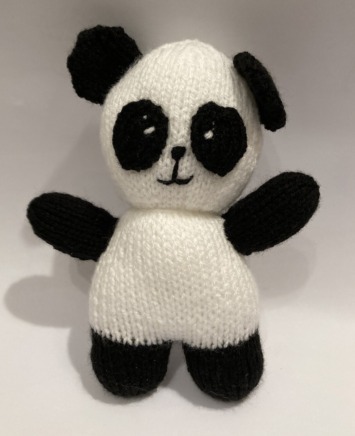 JEN's KNITS - KNITTED PANDA