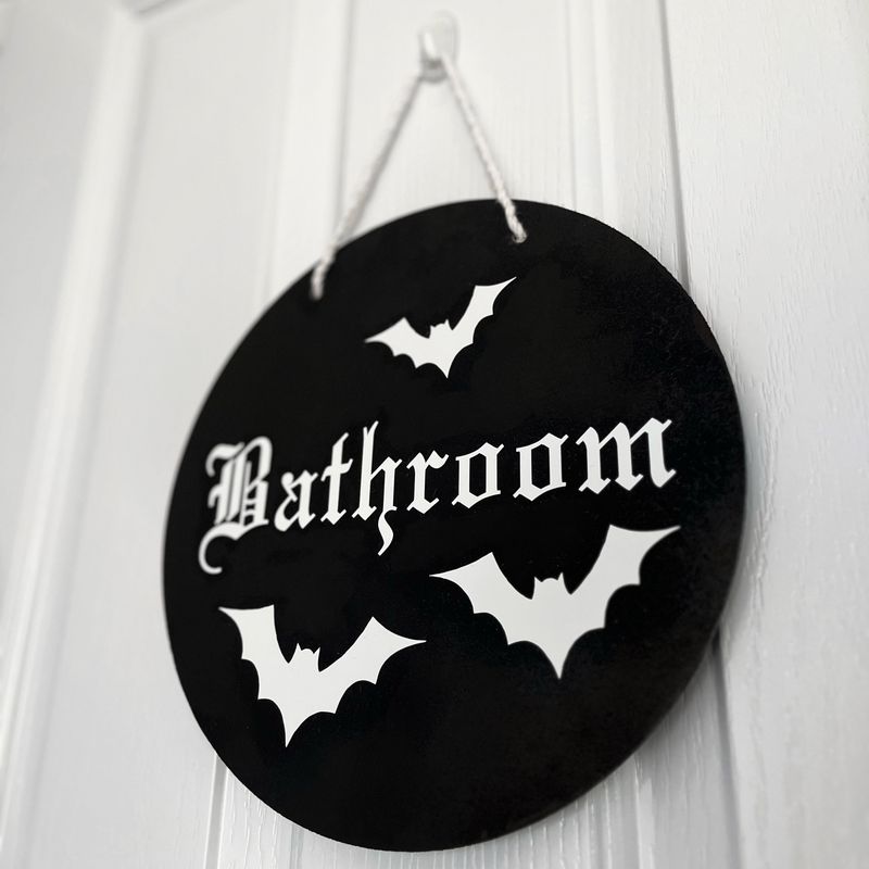 Bat Signs