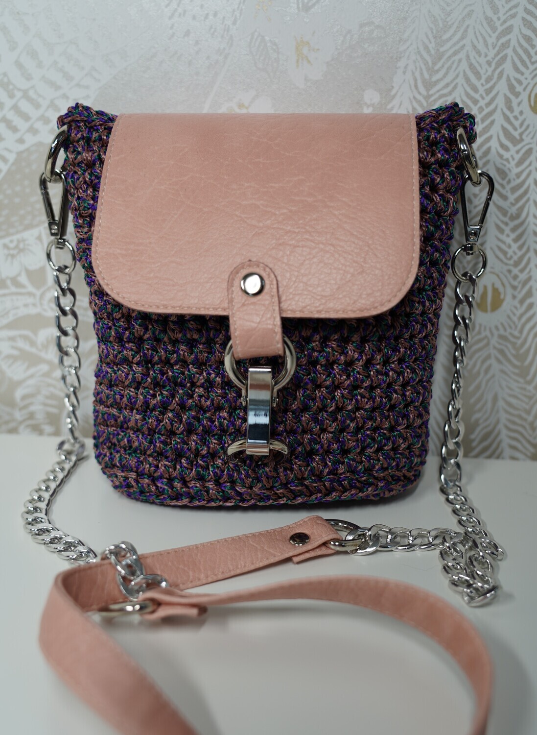 Gehäkelte Tasche Naomi, Powder Mauve Rosa