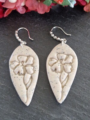 Handgemachte Ohrringe aus Polymer-Ton mit Strass-Ohrstecker
