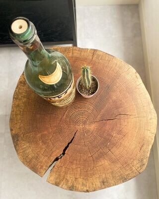 Douglas boomstam op wielen