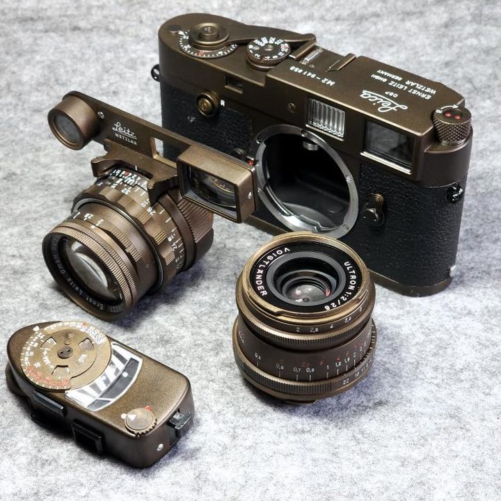 フィルムカメラ Leica M2 Glossy Black Repaint LEICA M2 Black Repaint 後塗り | 東京CAMERA