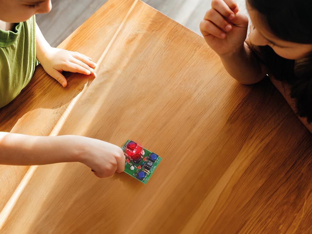 Soldering kit, brain game