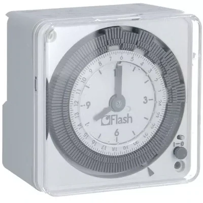 FLASH - Horloge compact - 230V - Avec réserve de marche - Minuterie - Interrupteur Horaire ( remplacée par HAGER 710 )