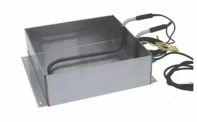 Bac INOX - Capacité de 2,5 Litres - Dimensions : L x l x H en mm - 240 x 240 x 75. Pose à l'horizontale - Résistance de 650 W intégrée, avec flotteur. Bac INOX - Capacité de 2,5 Litres - Dimensions : L x l x H en mm - 240 x 240 x 75. Pose à l'horizontale - Résistance de 650 W intégrée, avec flotteur.