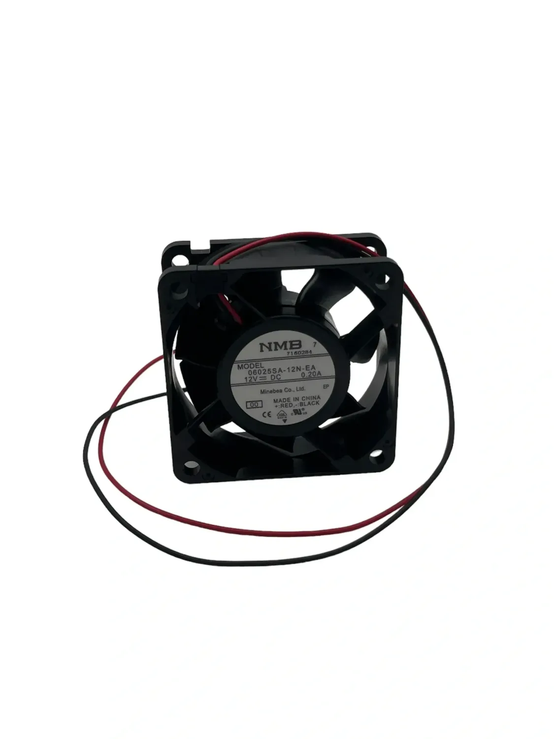 NMB - Moteur ventilateur axial compact- 60 x 60 x 25 mm - 12V DC - 0,20A