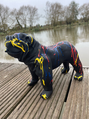Small Resin British Bulldog In Black With Paint Splash