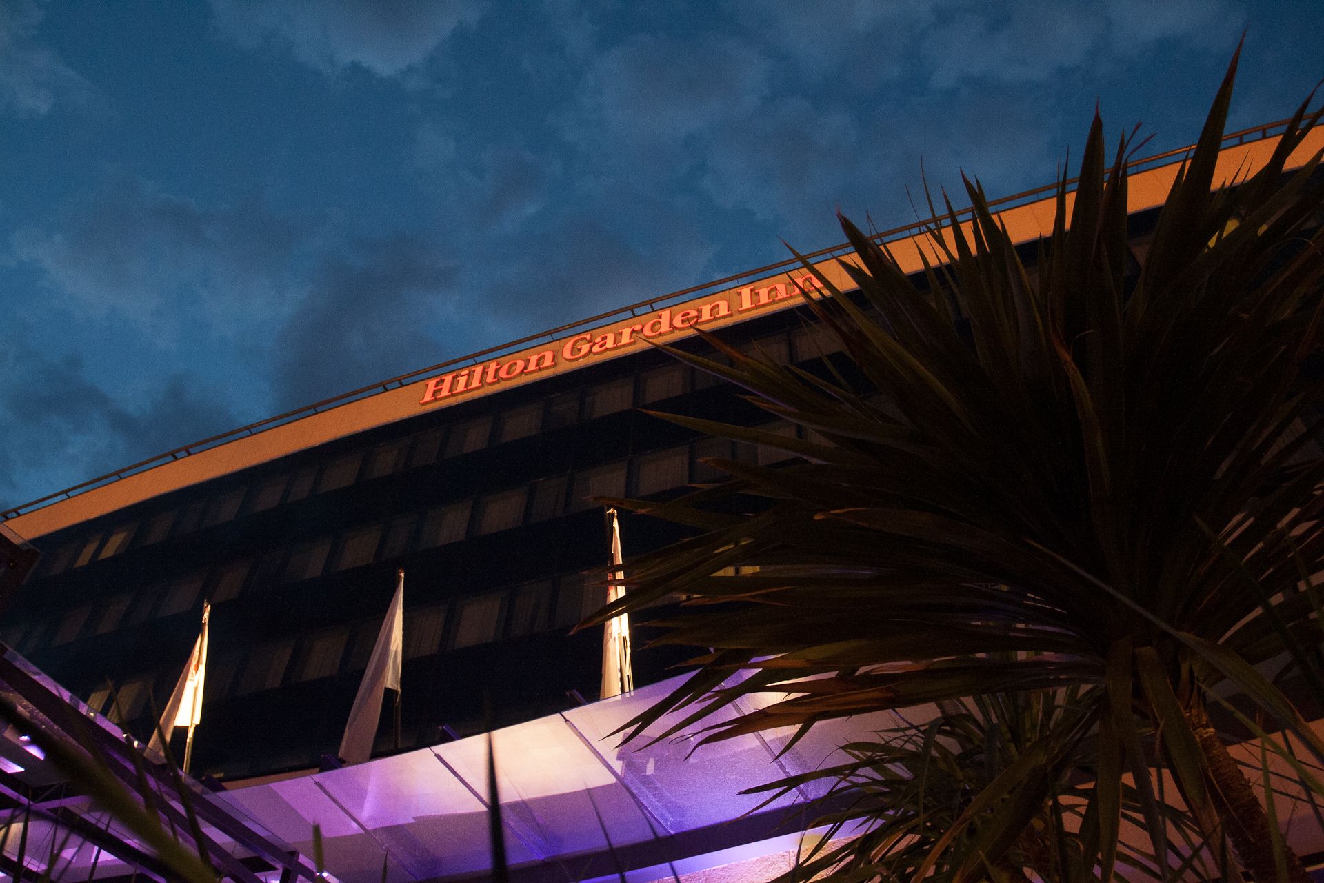 SAN VALENTIN EN HGI TUCUMÁN - ALOJAMIENTO + CENA