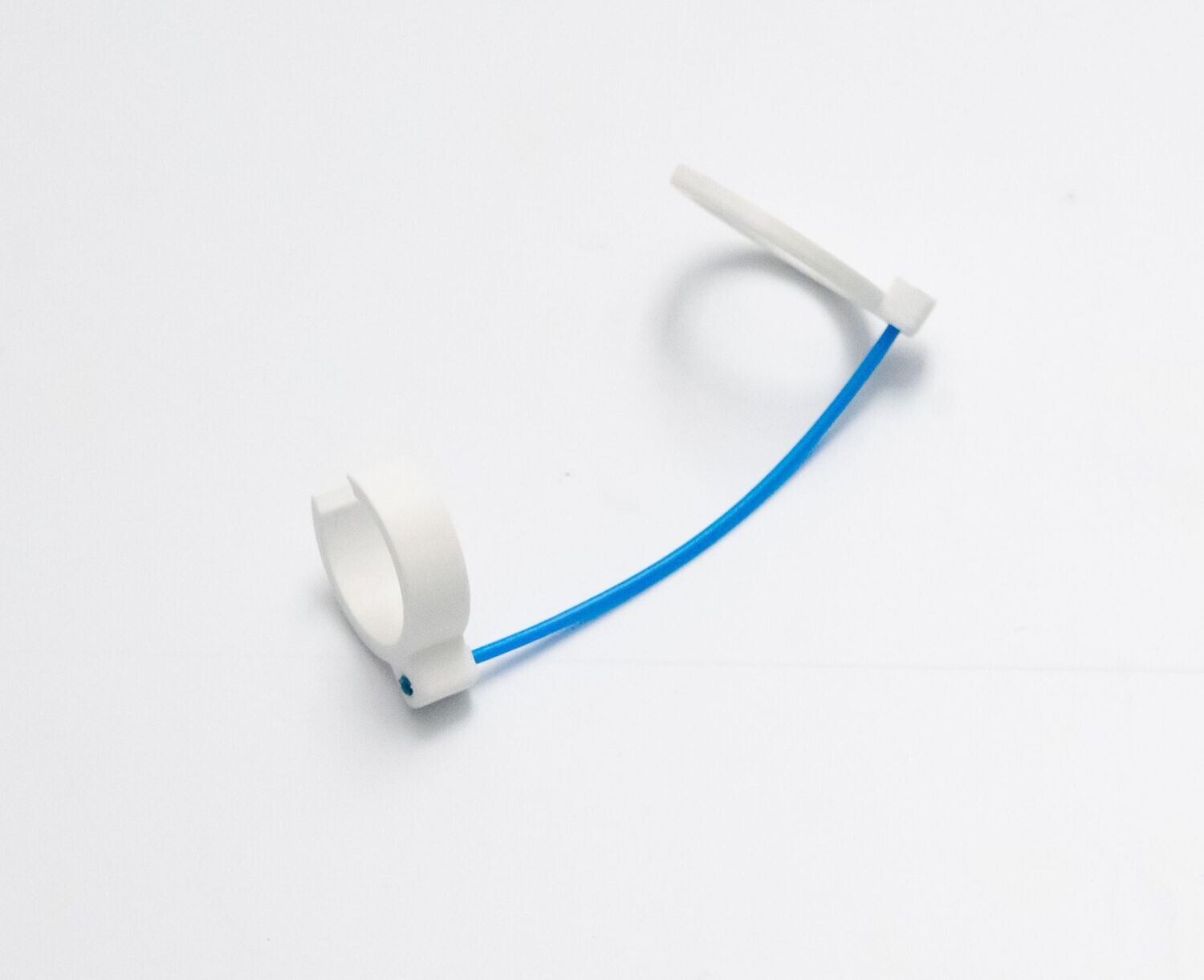 Safety Tether for Non-Heated CPAP/BIPAP