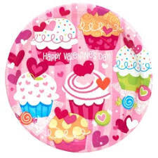 Cupcake Hearts 9" plates 8ct+