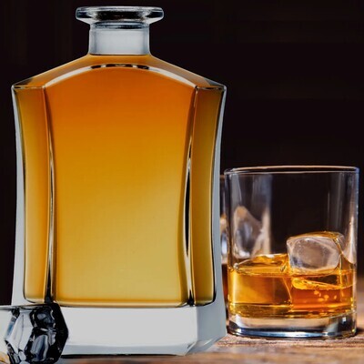 Whiskey Decanter with glass Airtight Stopper+