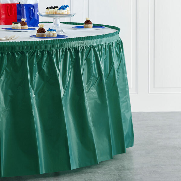 Hunter Green 14&#39; Plastic Table Skirts+