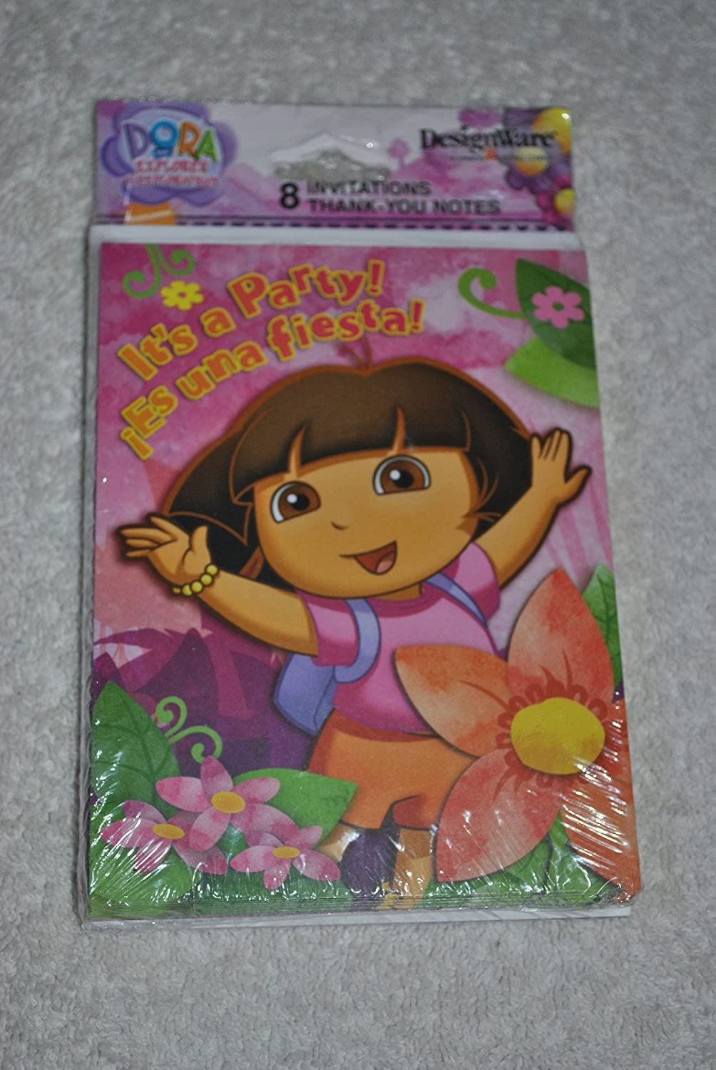 Dora Invitationsand Thank You 8 CT+
