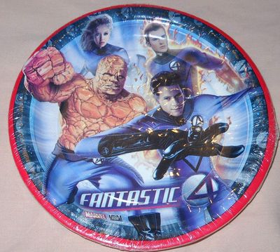 Fantastic 4 Dinner 9&quot; Plates 8ct AMZ+