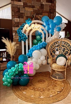 PEACOCK CHAIR